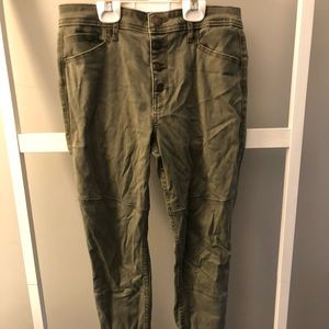 High rise green cargo pants Hollister